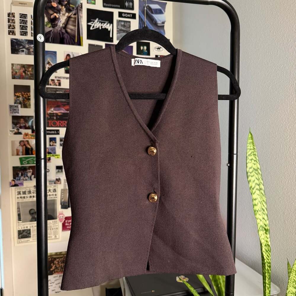 Zara Knit Vest Size S Brown Gold Buttons